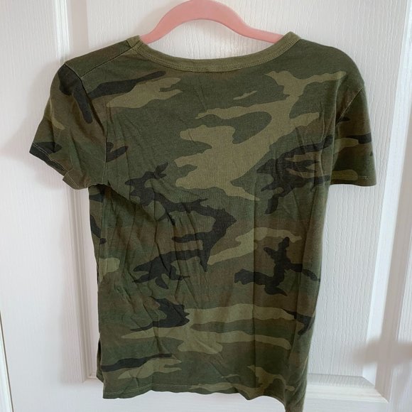 Camo T-Shirt - Picture 2 of 2